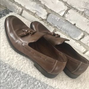 ROBERT WYNE CALLAHAN LEATHER LOAFERS TASSEL 9 M